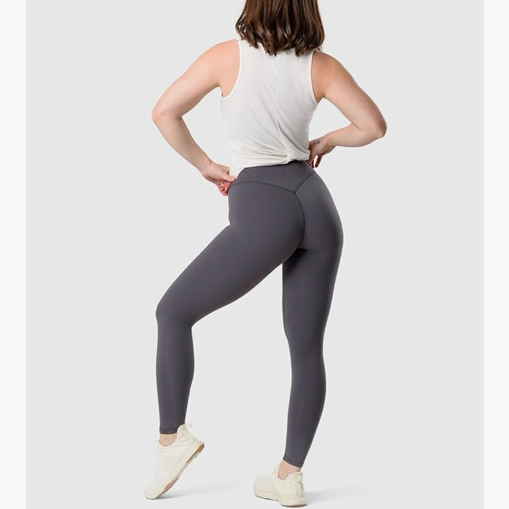 Kamo Fitness serenity magnet gray leggings